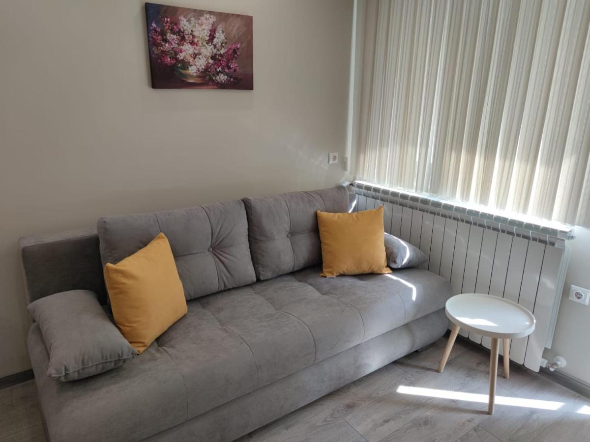Flowers Apartment Dobrich Luaran gambar