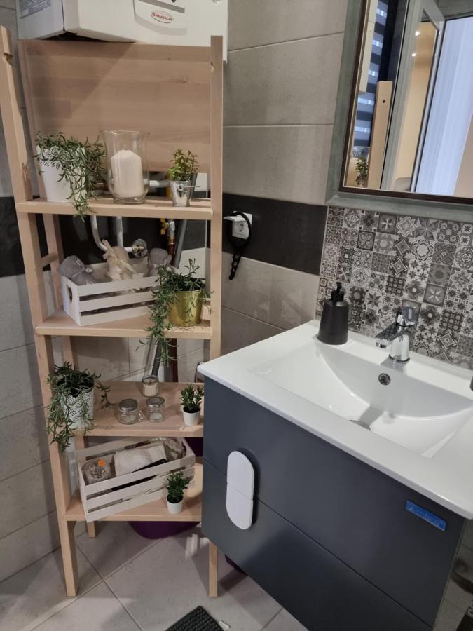 Flowers Apartment Dobrich Luaran gambar